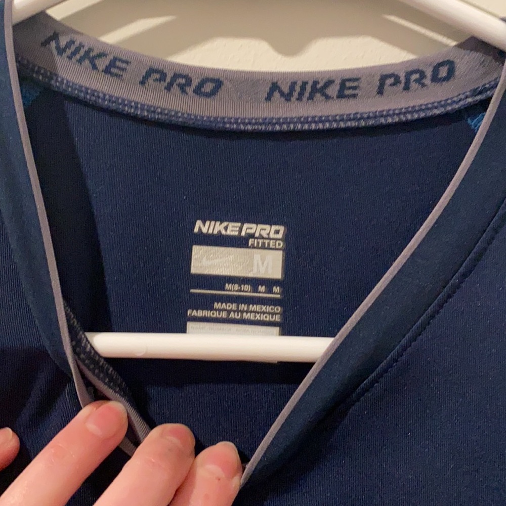 Nike pro - Picture 3 of 4